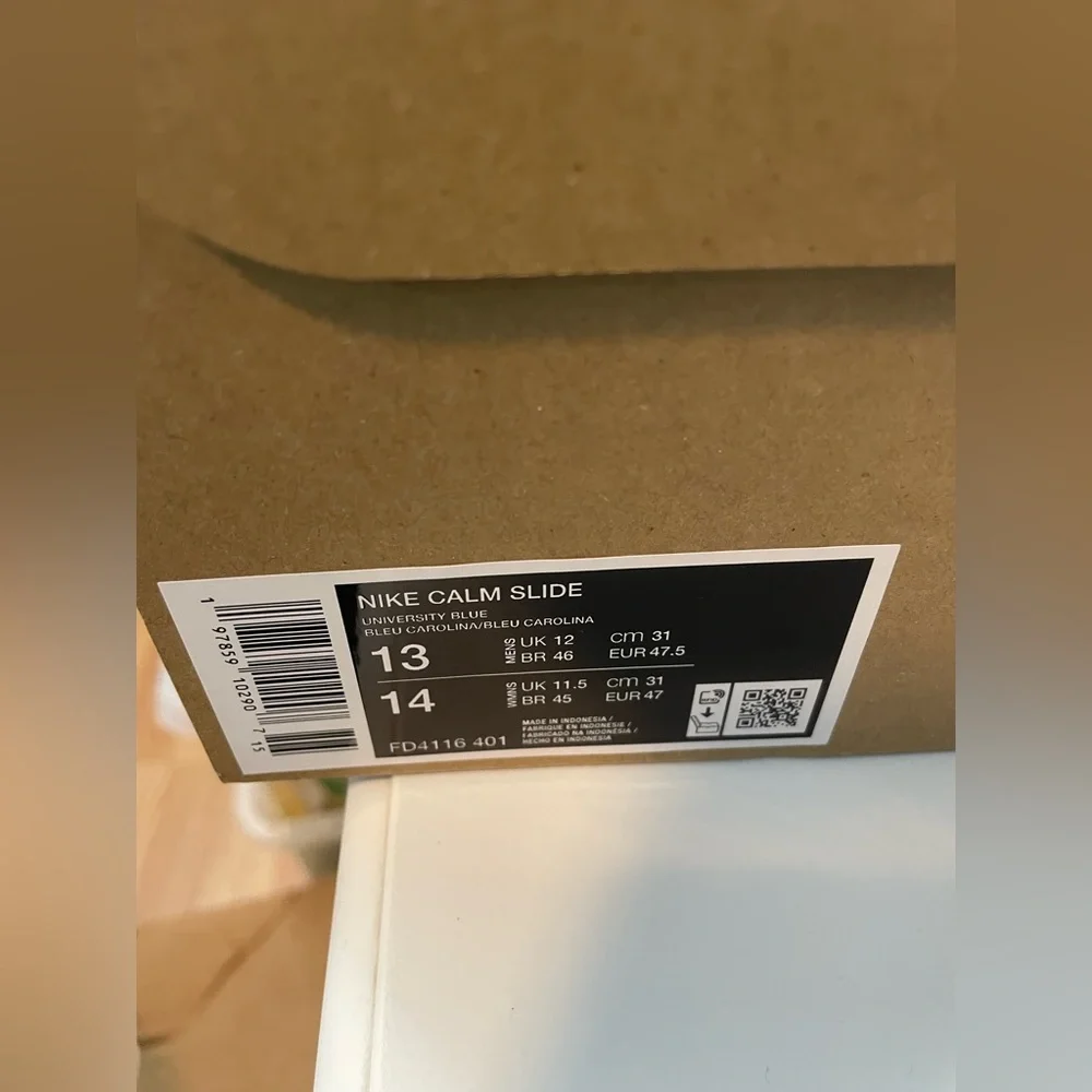 Nike Calm Slide in University Blue - Picture 6 of 6